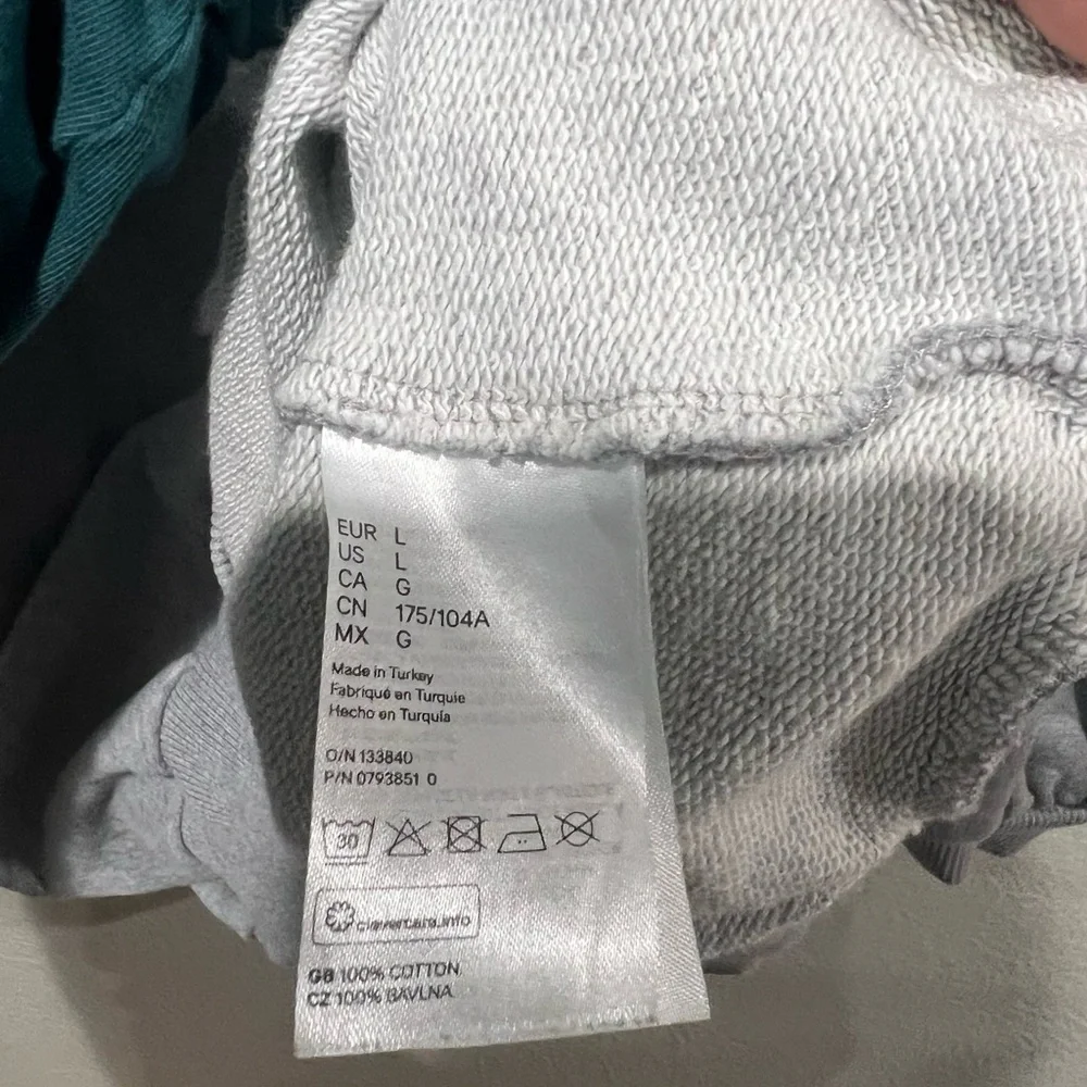 H&M Heather Gray Ribbed Collar Puff Sleeve 100% Cotton Top EUC Size L - Picture 4 of 5